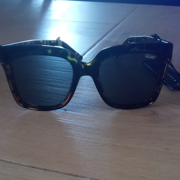 Quay "Icy" sunglasses - Picture 2 of 4